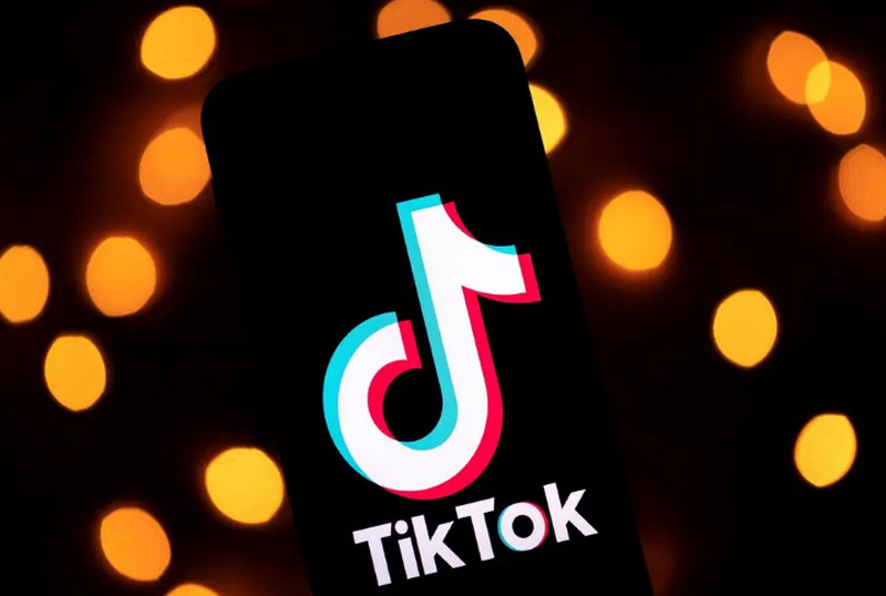 Nude TikTok: A Cheeky Adventure